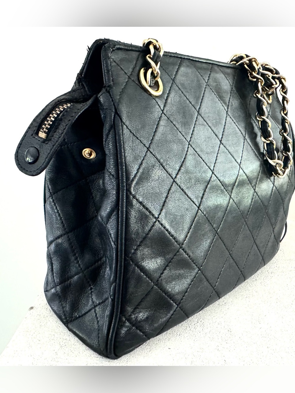 CHANEL Vintage Black Lambskin Tassel Chain Shoulder Bag 1 Series 24K GHW - Picture 3 of 14